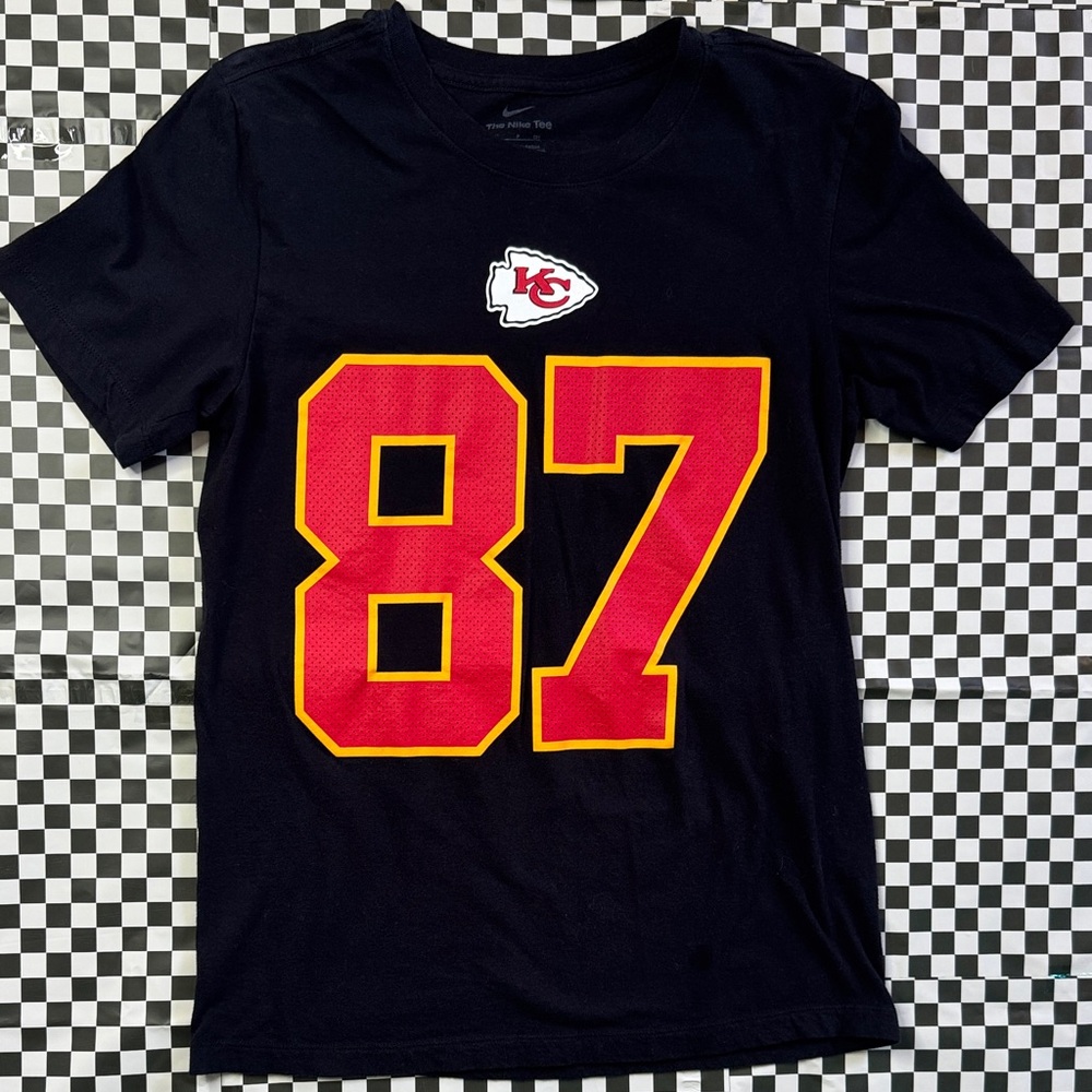 Travis Kelce 87 Women’s Nike Black Tee KC Chiefs